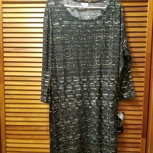 Avenue VIP knit dress